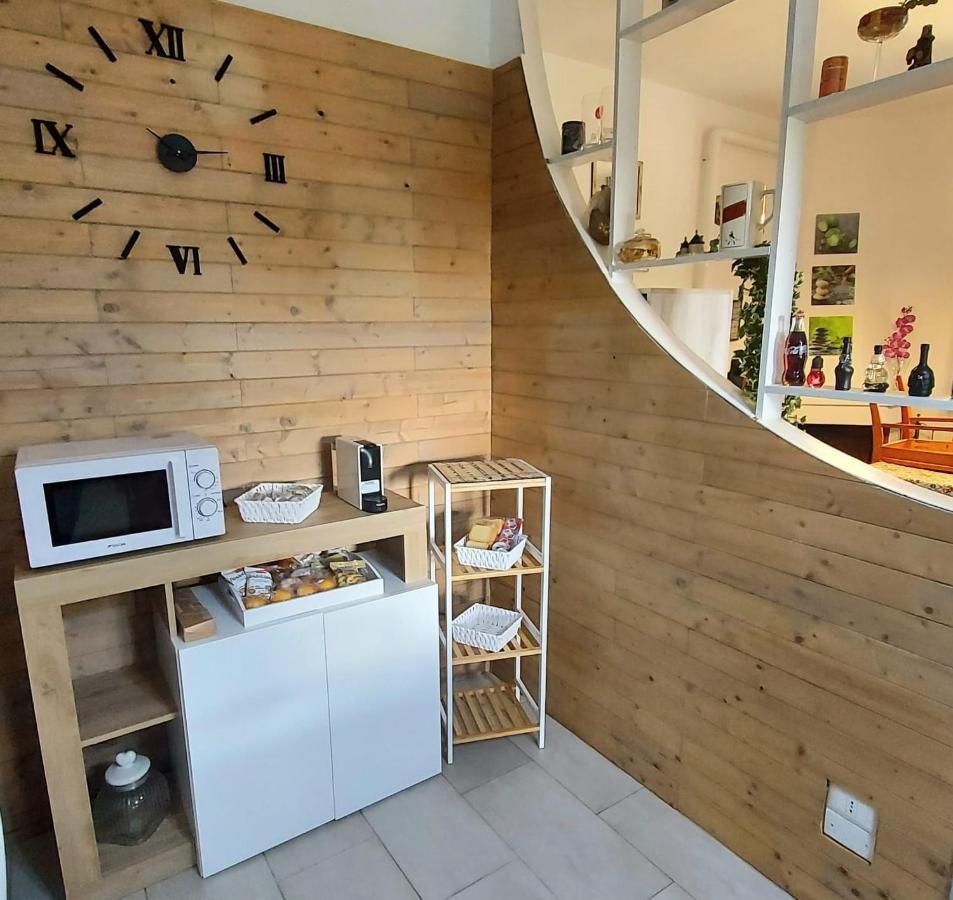 Villa Raffaella Lecce Bagian luar foto